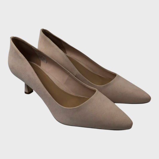 Branded Pale Pink Kitten Heel Suede Court Shoes - UK4