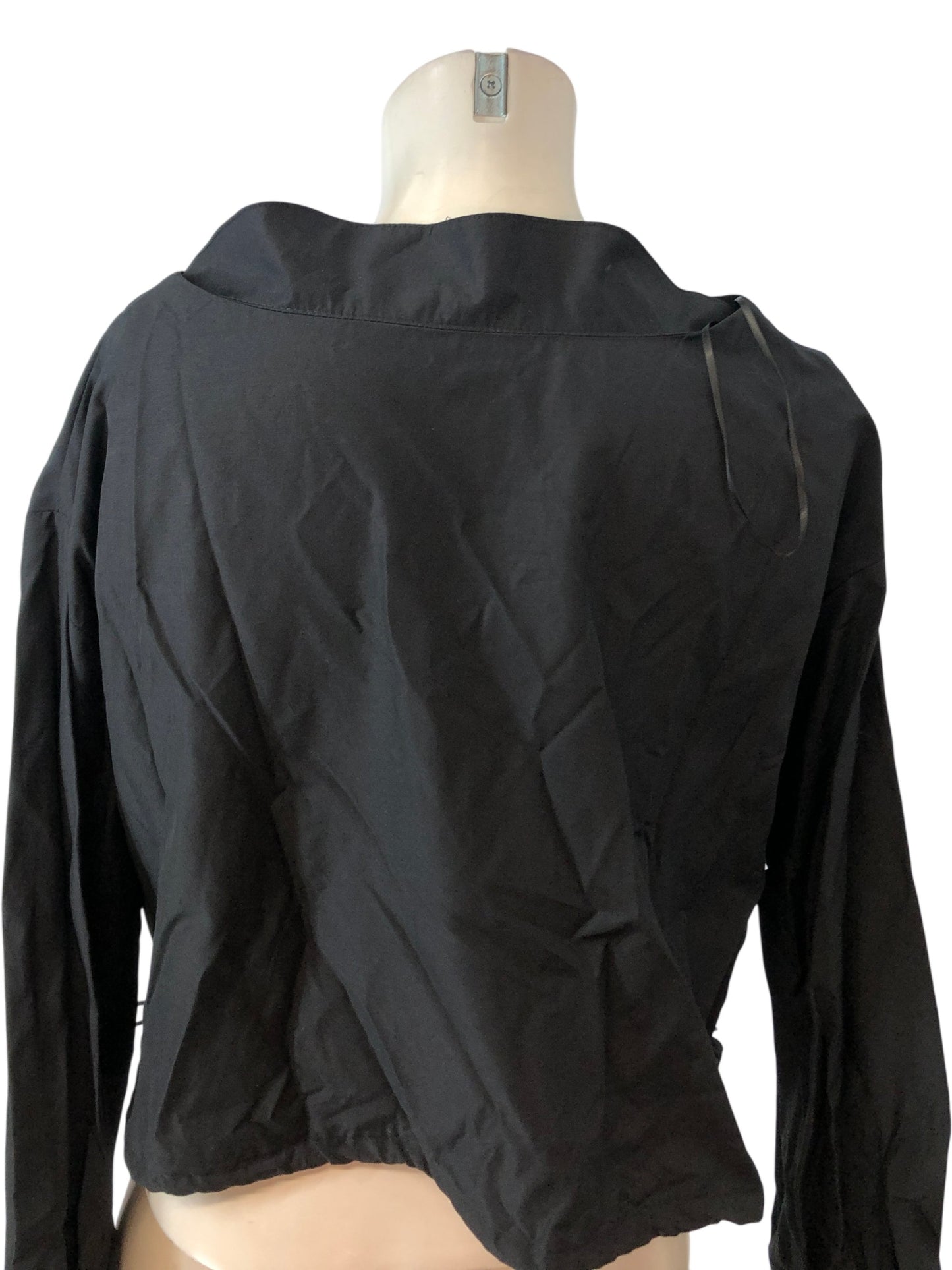 River Island Black Cropped Top UK8 Women's Stylish V Neck Long Sleeve Shirt