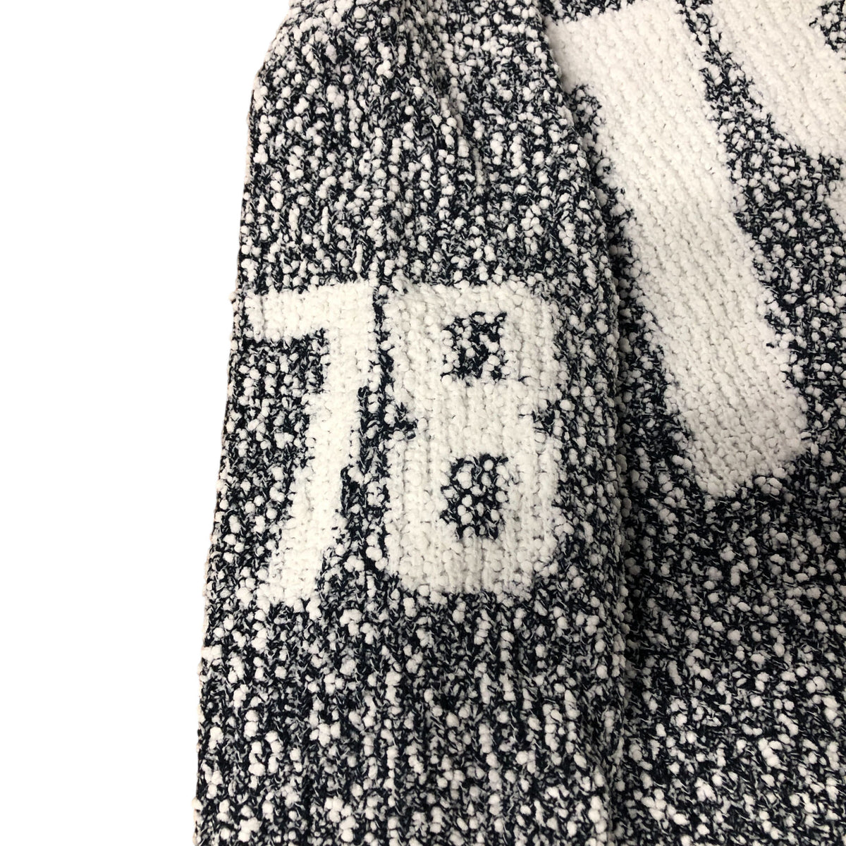 River Island 78 Print Sweater Women's Fashion Large Soft Material Medium