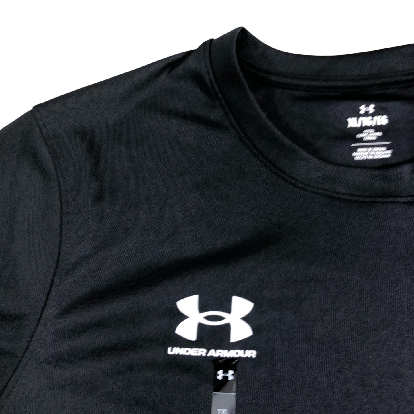 Under Armour Men's XL Black Sports T-Shirt Lightweight Moisture Wicking Active