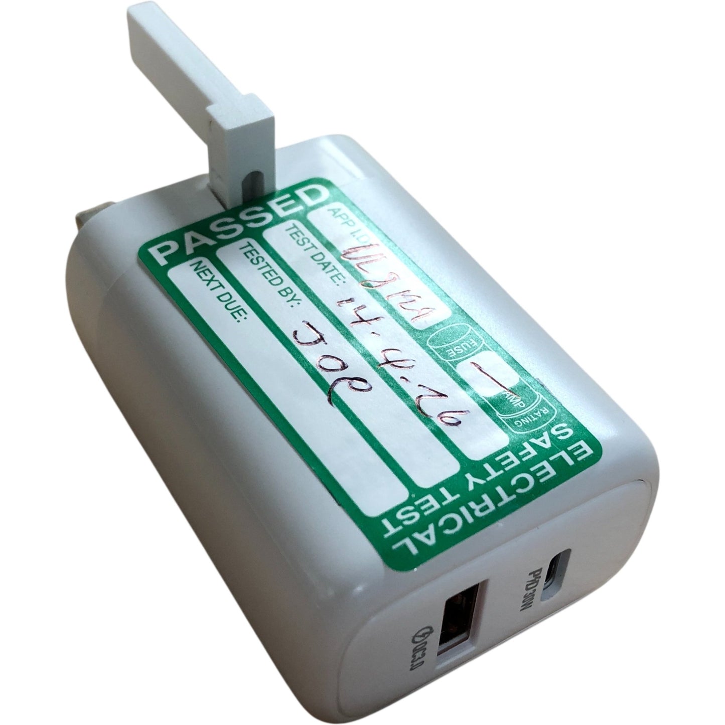UR Demand 30W Gan Dual Port Fast Charger Model UD35 QC3.0 USB C Adapter