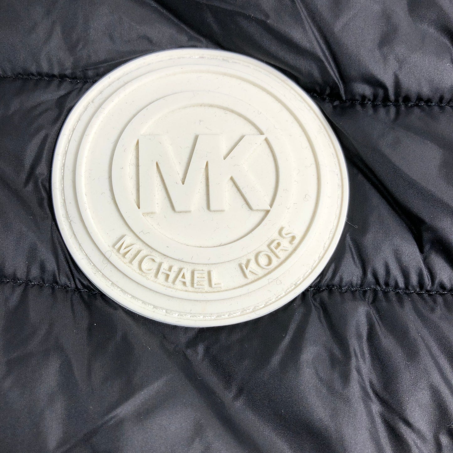 Michael Kors S Black MK Travel Engineered Women's Vest Padded Jacket