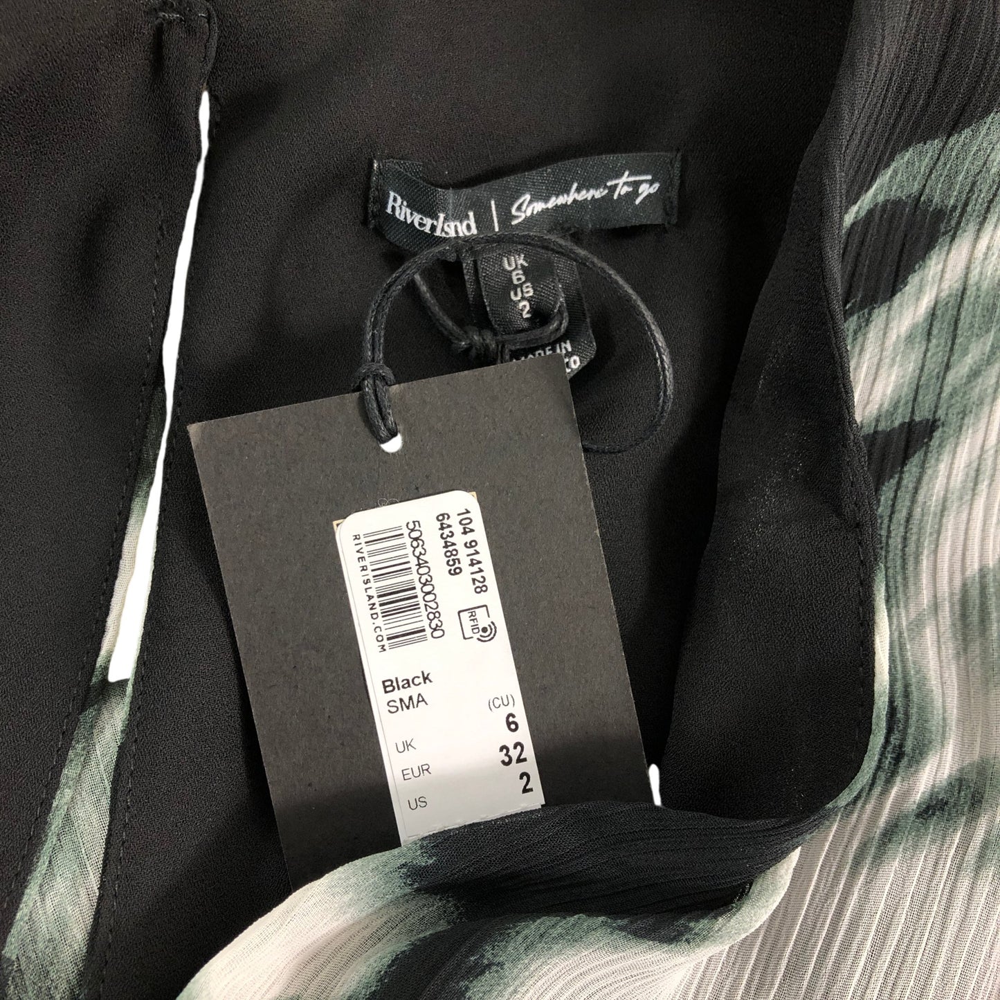 River Island Smarten To Go Dress UK6 Women's Floral Short Sleeve Black Green