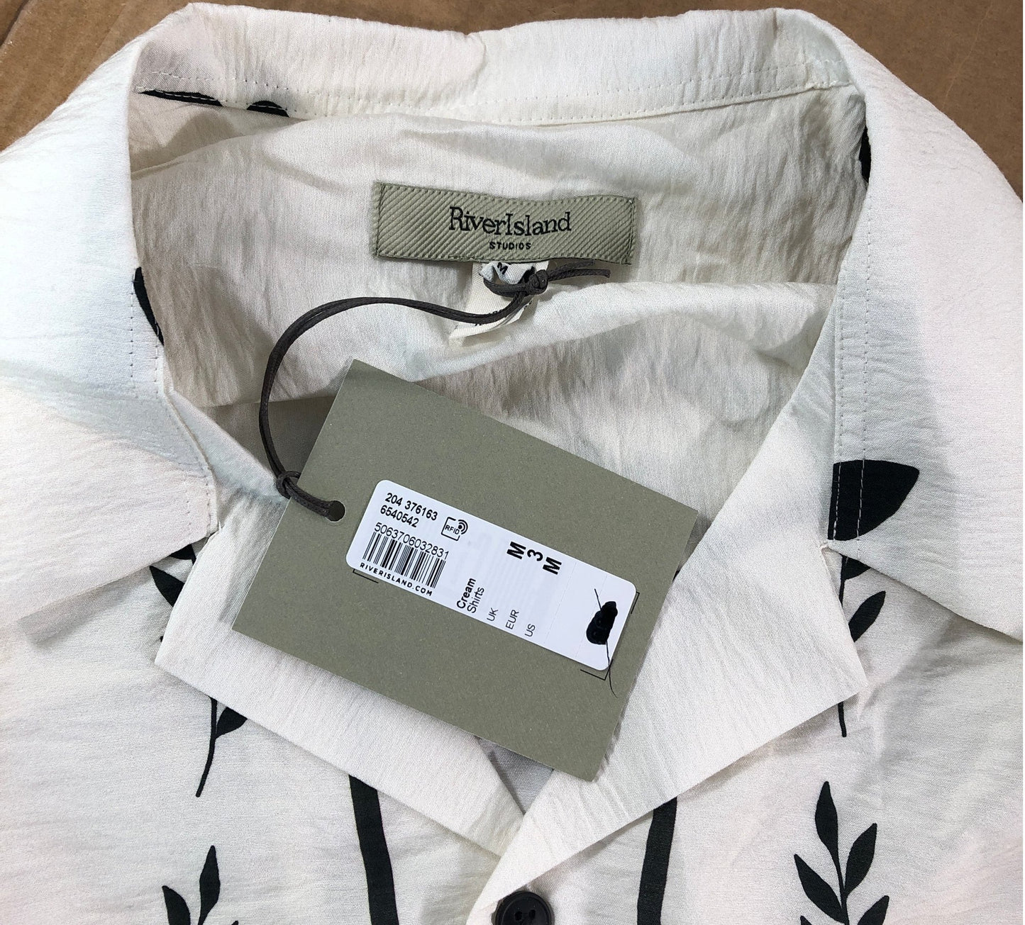 RIVER ISLAND Floral Print Casual Shirt Medium Men's Short Sleeve White