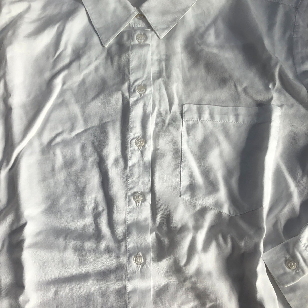 Baukjen Classic White Shirt Women's Long Sleeve Button Front Design